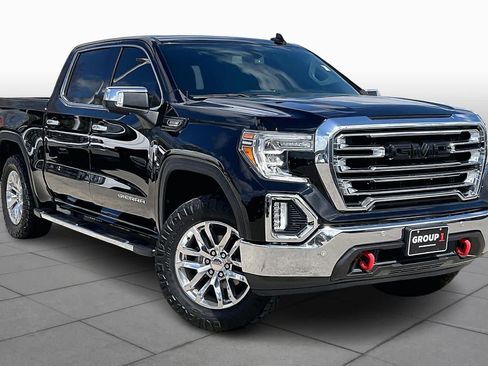 Used 2020 GMC Sierra 1500 SLT RWD image 3