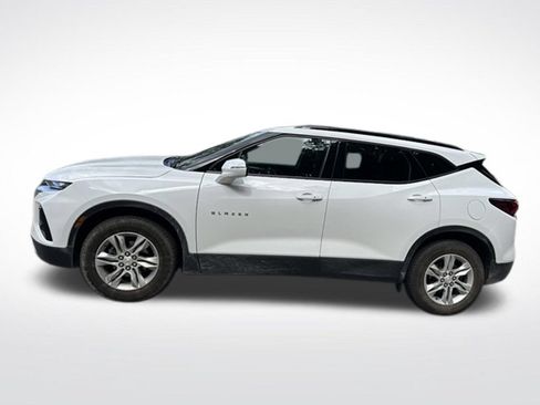 Used 2021 Chevrolet Blazer LT AWD/4WD image 2