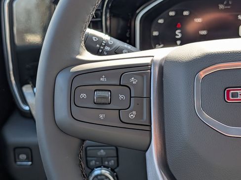 New 2026 GMC Sierra 1500 SLE image 30