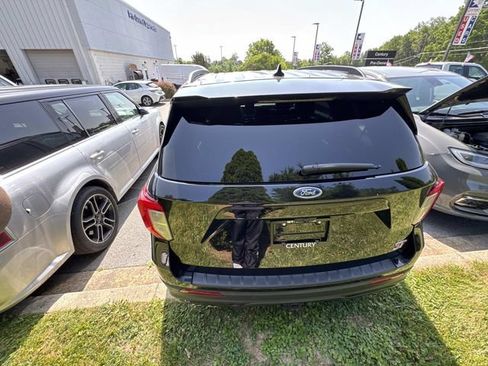 Used 2026 Ford Explorer Platinum AWD/4WD image 5