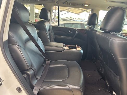 Used 2019 INFINITI QX80 Luxe w/ Proassist Package RWD image 9