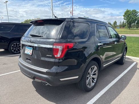 Used 2018 Ford Explorer Limited AWD/4WD image 2