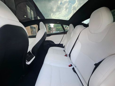 Used 2023 Tesla Model S AWD/4WD image 64