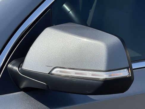 Used 2023 Chevrolet Traverse LT AWD/4WD image 19