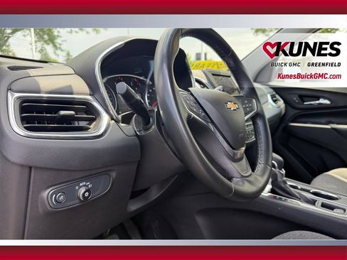 Used 2024 Chevrolet Equinox LT AWD/4WD image 18