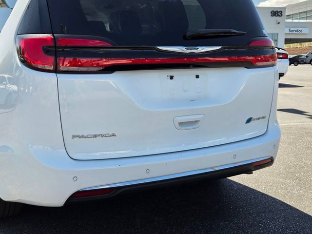 Used 2024 Chrysler Pacifica Limited FWD image 5