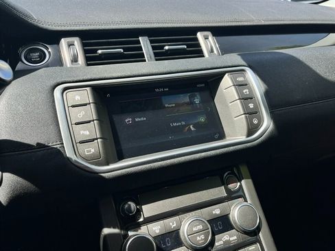 Used 2018 Land Rover Range Rover Evoque SE AWD/4WD image 36