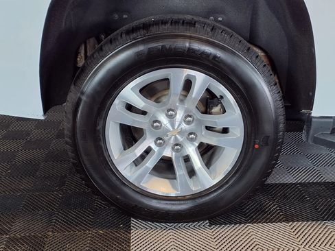 Used 2019 Chevrolet Tahoe LT AWD/4WD image 9