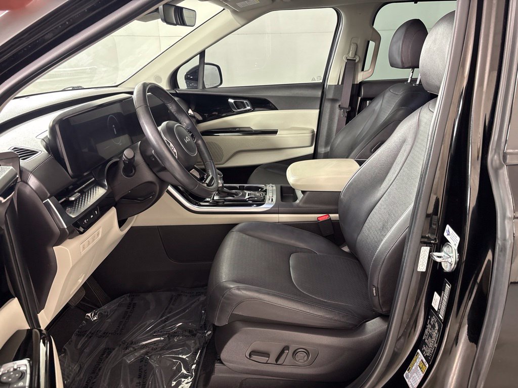 Used 2024 Kia Carnival SX Prestige FWD image 30