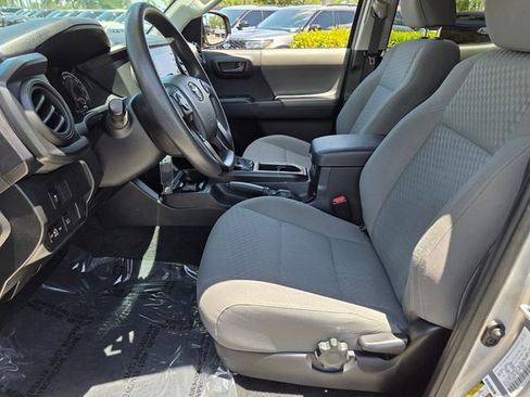 Used 2021 Toyota Tacoma SR w/ SR Convenience Package RWD image 9
