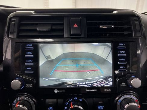 Used 2021 Toyota 4Runner Venture w/ Moonroof Package image 15