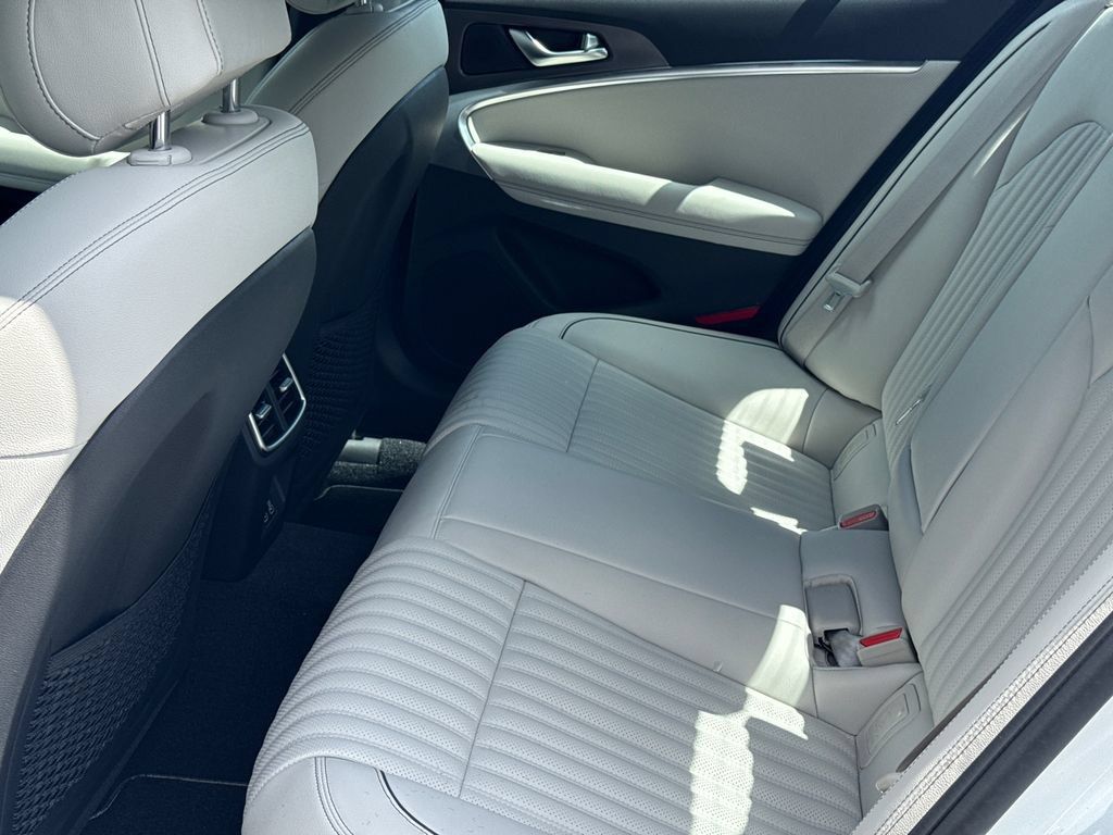 New 2026 Genesis G70 3.3T Sport Prestige RWD image 20