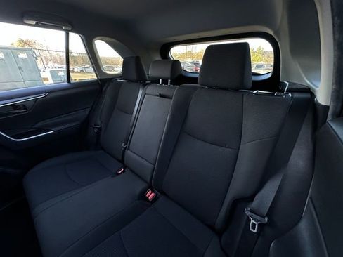 Used 2020 Toyota RAV4 LE image 30