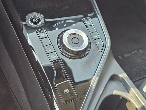 Certified 2024 Kia Niro Wind w/ Wind Preserve Package FWD image 18