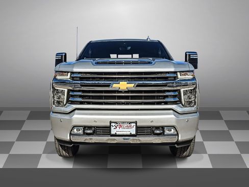 Used 2023 Chevrolet Silverado 3500 High Country w/ Technology Package image 2