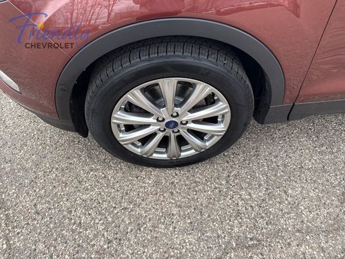 Used 2018 Ford Escape Titanium AWD/4WD image 11