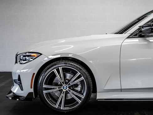 Used 2021 BMW 330i Sedan w/ Convenience Package RWD image 12