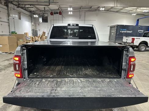 Used 2023 RAM 3500 Limited image 25