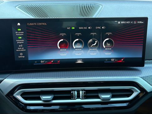 Used 2024 BMW M440i xDrive Gran Coupe image 33