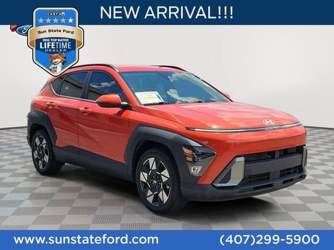 Used 2024 Hyundai Kona SEL FWD image 1