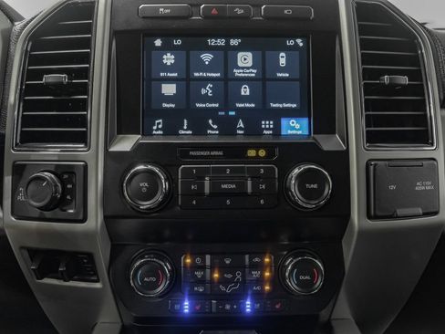 Used 2019 Ford F250 Lariat w/ Lariat Value Package AWD/4WD image 26