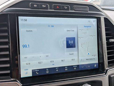 Used 2022 Ford F450 Lariat w/ Chrome Package image 21