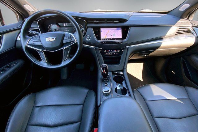 Used 2025 Cadillac XT5 Premium Luxury AWD/4WD image 15
