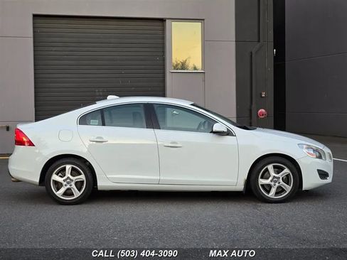 Used 2012 Volvo S60 T5 FWD image 9