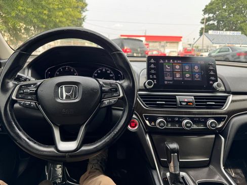 Used 2018 Honda Accord EX-L image 23