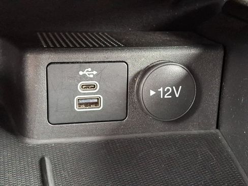 Certified 2025 Ford Escape ST-Line FWD image 23