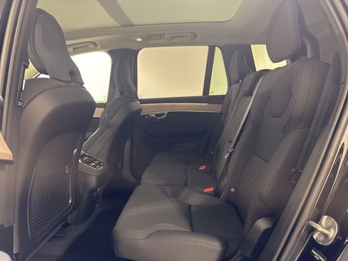 New 2026 Volvo XC90 B6 Plus w/ Protection Package Premier AWD/4WD image 22