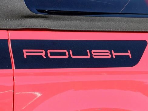 Used 2022 Ford Bronco Badlands image 9