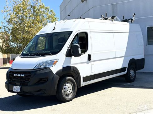 Used 2023 RAM ProMaster 3500 FWD image 4