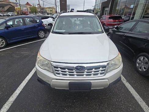 Used 2012 Subaru Forester 2.5X w/ Alloy Wheel Pkg image 4