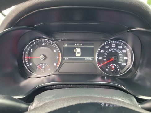 Used 2024 Kia Forte LXS FWD image 23