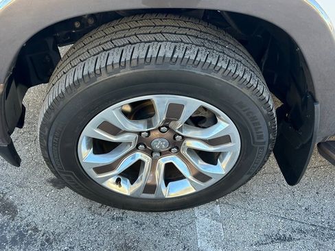 Certified 2022 RAM 1500 Limited image 16