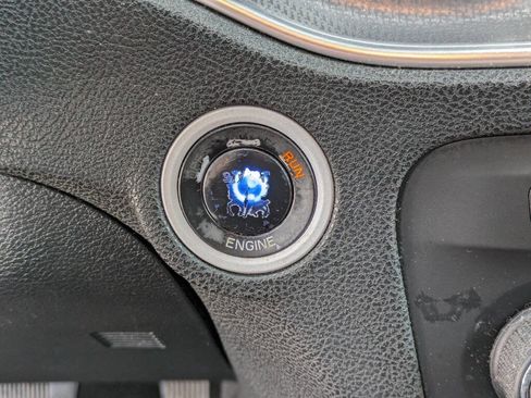 Used 2011 Dodge Charger R/T image 15