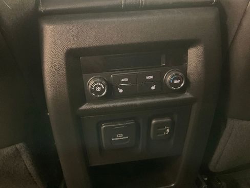 Used 2023 Chevrolet Traverse Premier w/ LPO, Floor Liner Package AWD/4WD image 30