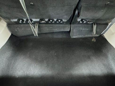 Used 2021 Chrysler Voyager Lxi image 34