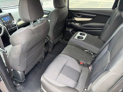 Used 2022 Subaru Ascent Premium w/ Convenience Package AWD/4WD image 32