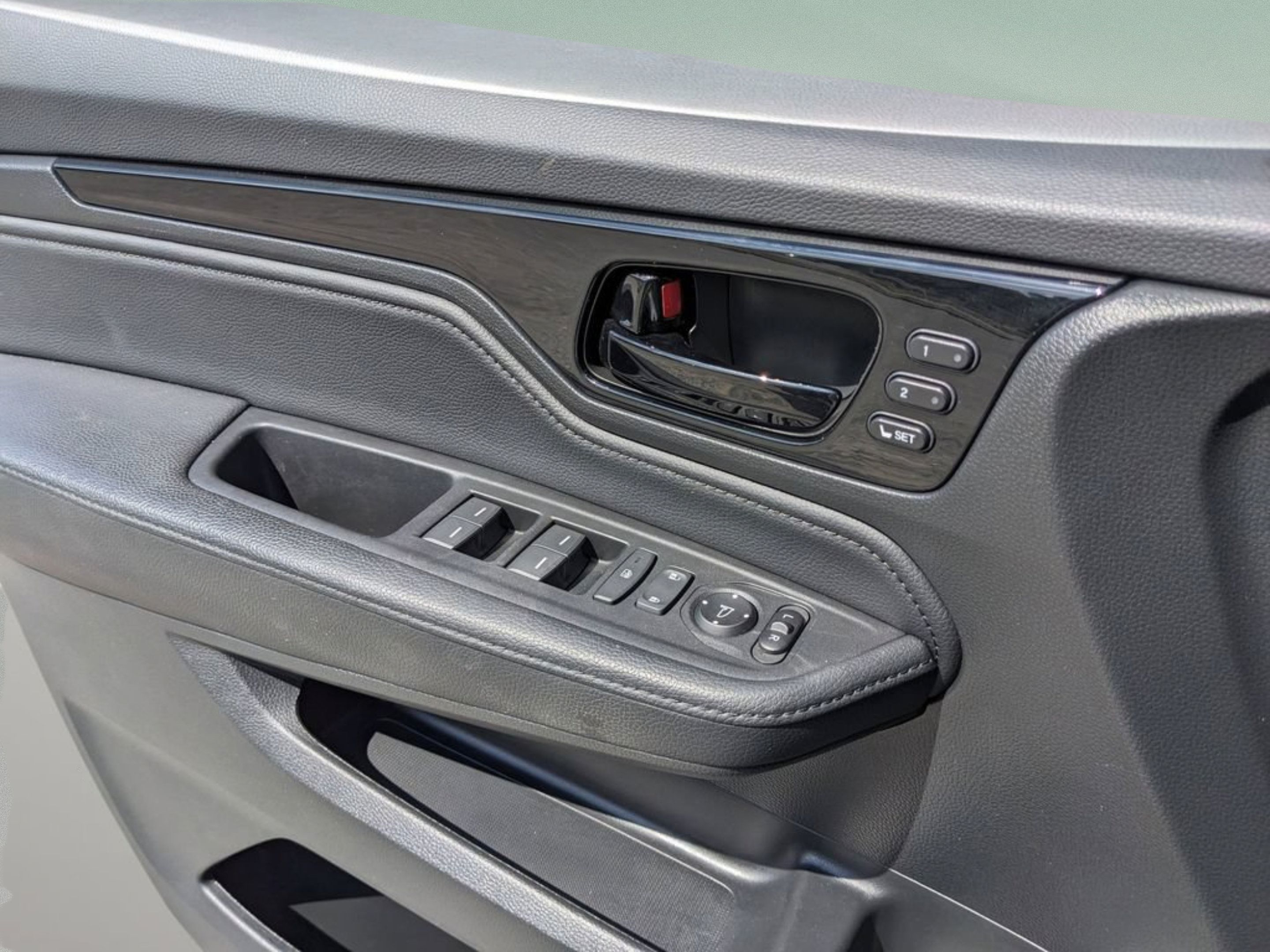Used 2022 Honda Odyssey Touring image 17