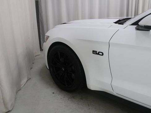 Used 2017 Ford Mustang GT Premium w/ Equipment Group 401A RWD image 29