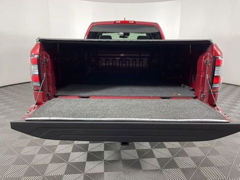 Used 2023 Nissan Frontier SV w/ Technology Package image 42