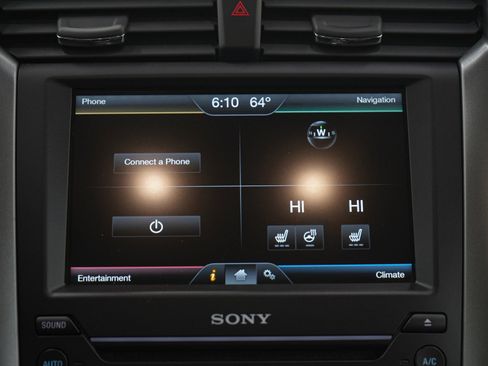 Used 2016 Ford Fusion Titanium image 15