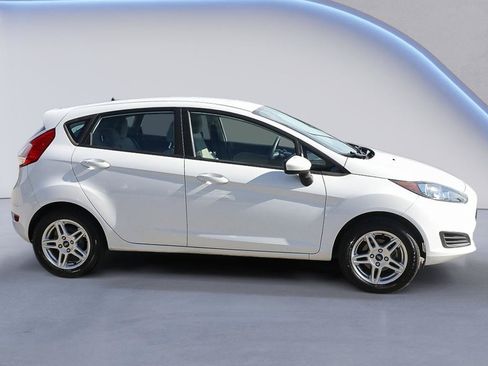 Used 2019 Ford Fiesta SE FWD image 8