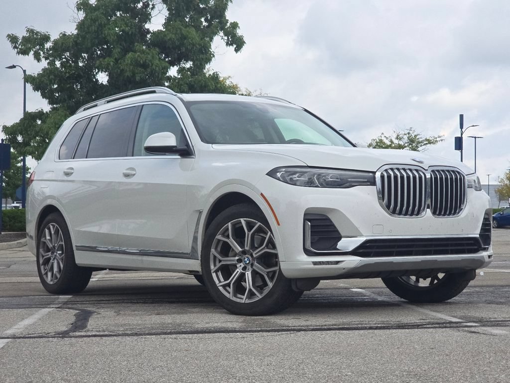Used 2021 BMW X7 xDrive40i w/ Luxury Seating Package AWD/4WD image 1