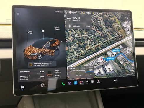 Used 2025 Tesla Model 3 Long Range AWD/4WD image 17
