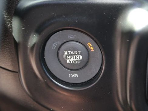 Used 2023 Jeep Wrangler Unlimited Rubicon 4xe AWD/4WD image 27