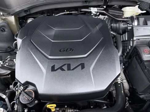 Used 2023 Kia Telluride S FWD image 11