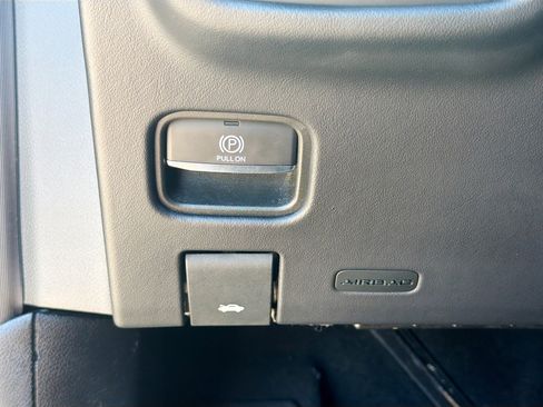 Used 2022 Jeep Grand Cherokee Summit AWD/4WD image 47